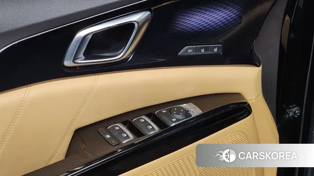 Kia Carnival 4th generation 2022 Черный из Кореи, фото 4