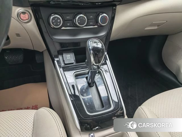 Nissan Xuan Yi 2018 Фиолетовый из Китая, фото 4