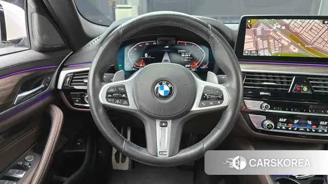 BMW 5 Series (G30) 2020 Белый из Кореи, фото 4