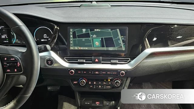 Kia Niro EV 2021 Серебряный из Кореи, фото 4