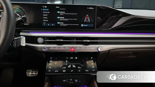 Hyundai Grandeur Hybrid (GN7) 2023 Белый из Кореи, фото 4