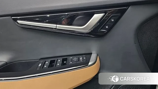 Kia EV6 2023 Черный из Кореи, фото 4