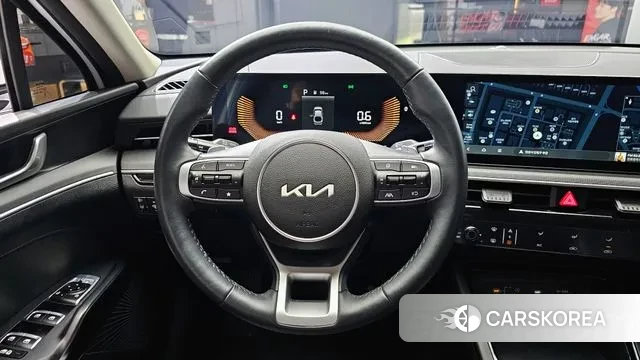 Kia The New K5 3rd generation 2024 Белый из Кореи, фото 4