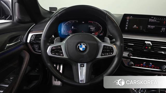 BMW 5 Series (G30) 2020 Черный из Кореи, фото 4