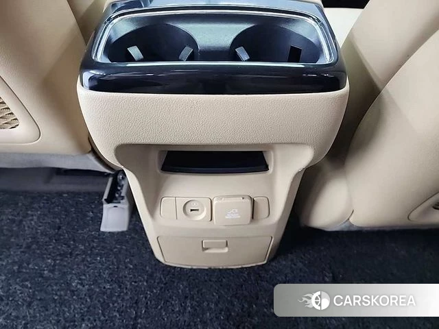 Kia The New Carnival 2018 Черный из Кореи, фото 4