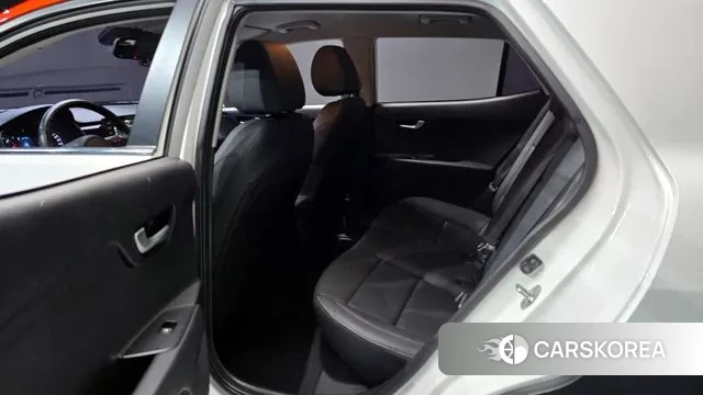 Kia Stonic id 3150523 из Кореи 4