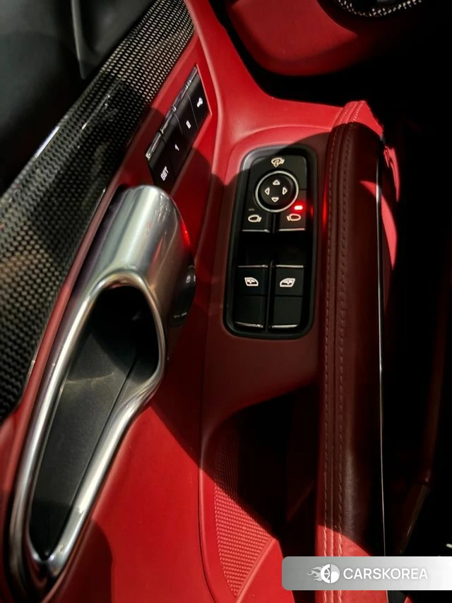 Porsche 718 Boxster 2018 Черный из Кореи, фото 4