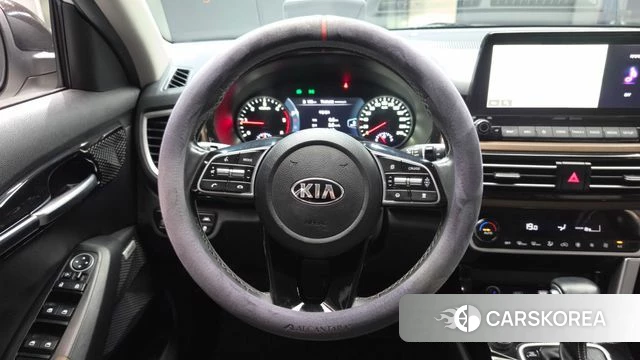 Kia Seltos 2019 Белый из Кореи, фото 4