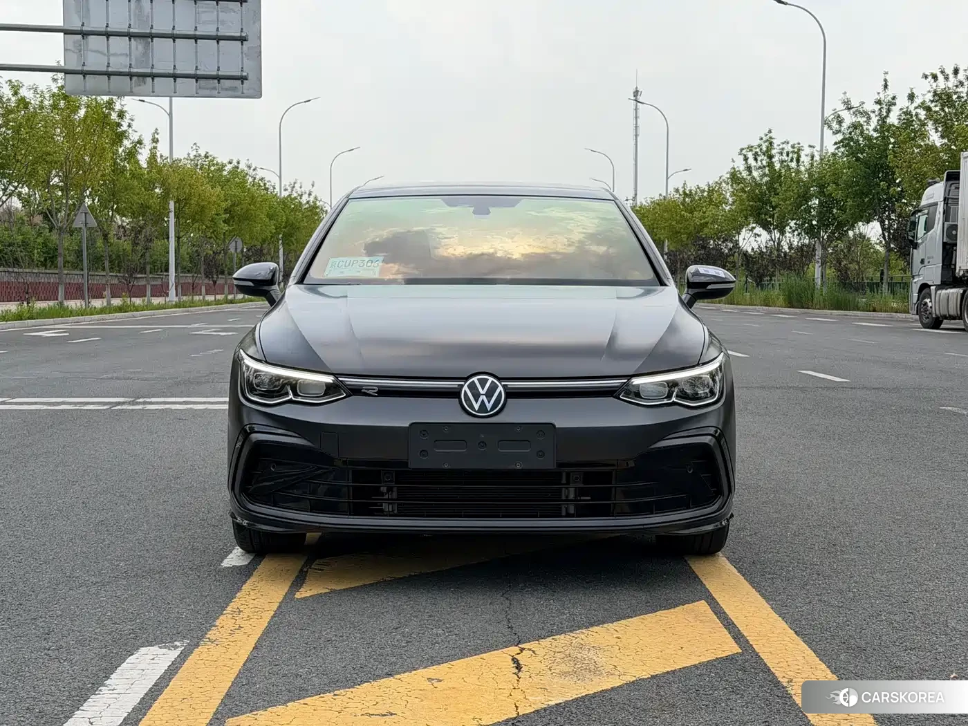 Volkswagen Golf 2022 Silver/gray из Китая, фото 4