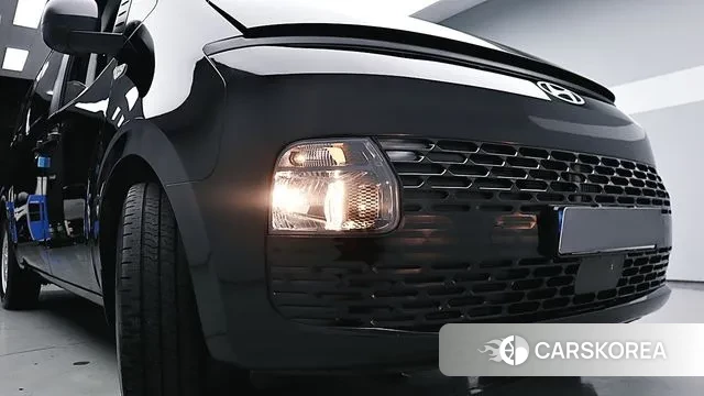 Hyundai Staria 2024 Черный из Кореи, фото 4