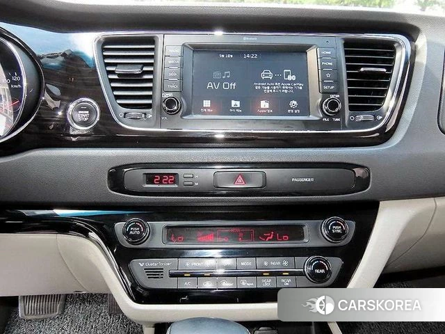 Kia The New Carnival 2018 Белый из Кореи, фото 4