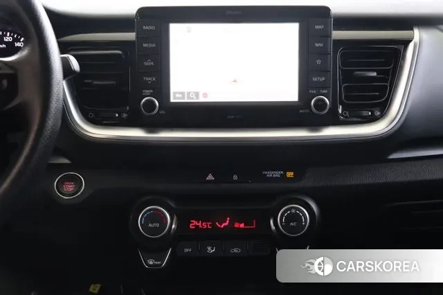 Kia Stonic 2020 Белый из Кореи, фото 4