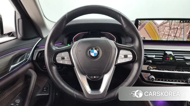 BMW 5 Series (G30) 2020 Белый из Кореи, фото 4