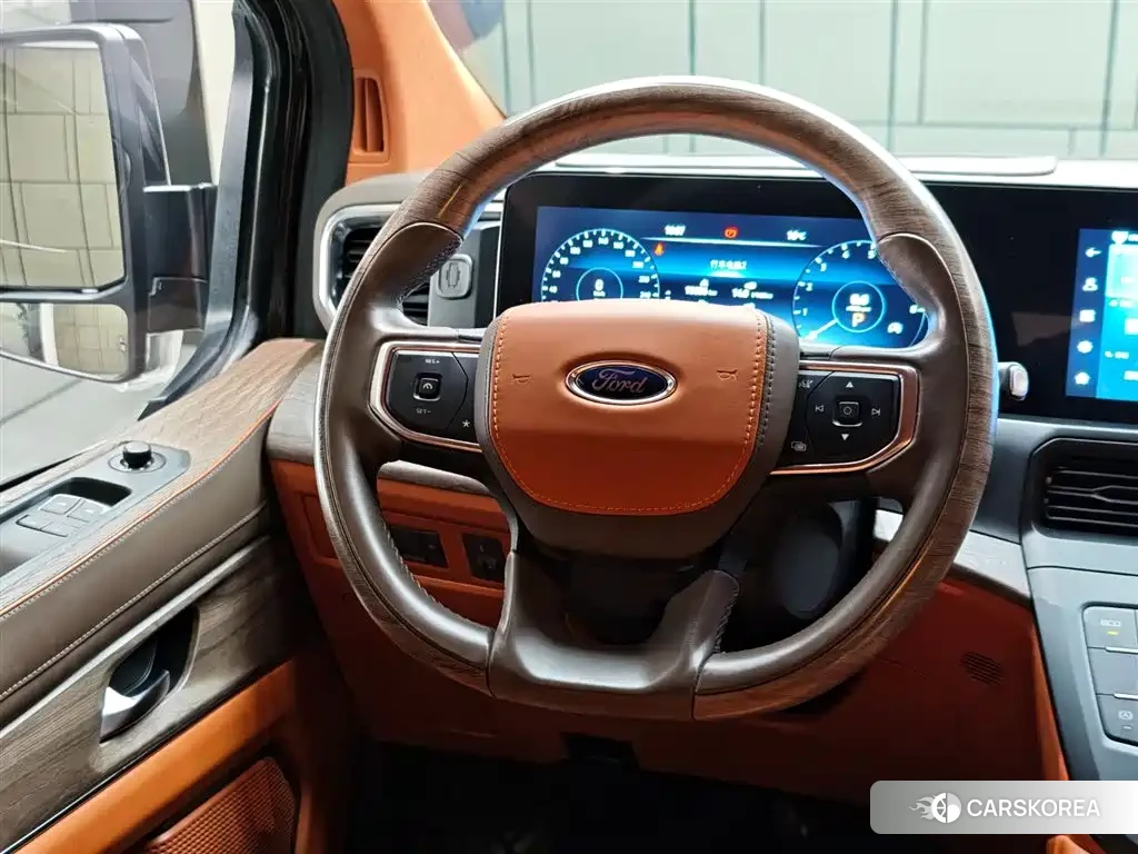 Ford Touruiou 2024 Черный из Китая, фото 4
