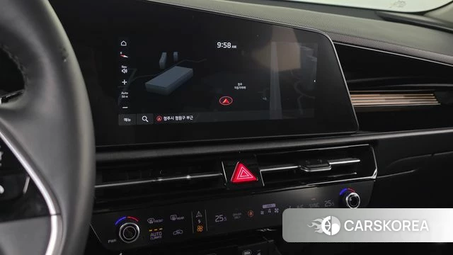 Kia Di Ol Nu Niro 2022 Белый из Кореи, фото 4