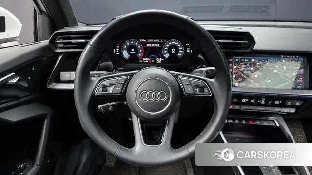 Audi A3 (8Y) 2023 Белый из Кореи, фото 4