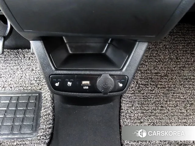 Kia The New Kia Ray 2023 Черный из Кореи, фото 4