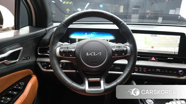 Kia Sportage 5th Generation 2023 Белый из Кореи, фото 4