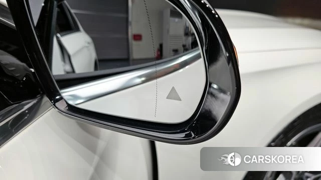 Mercedes-Benz E-Class W213 2023 Белый из Кореи, фото 4