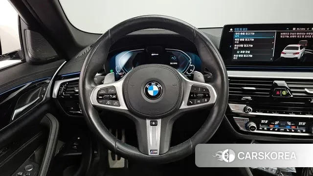 BMW 5 Series (G30) 2020 Белый из Кореи, фото 4