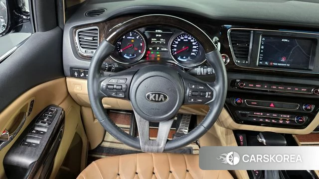Kia The New Carnival 2018 Черный из Кореи, фото 4