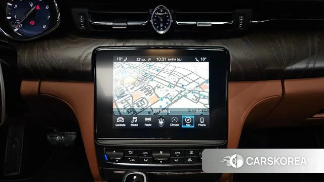 Maserati Quattroporte 2020 Черный из Кореи, фото 4