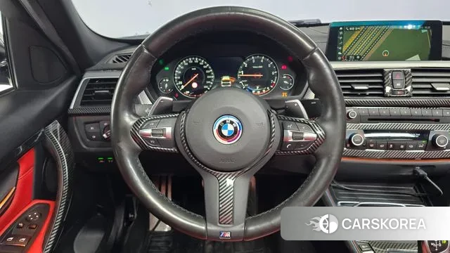 BMW 3 Series (F30) 2018 Белый из Кореи, фото 4