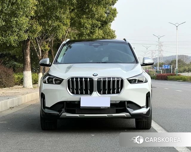 BMW X1 2024 Белый из Китая, фото 4