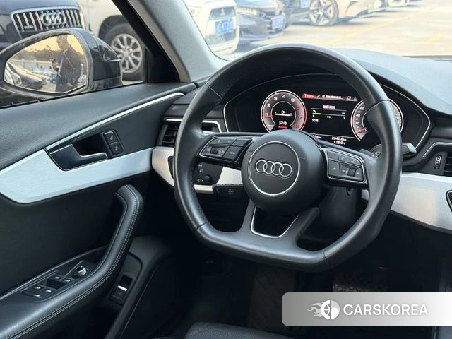 Audi A4L 2023 Белый из Китая, фото 4