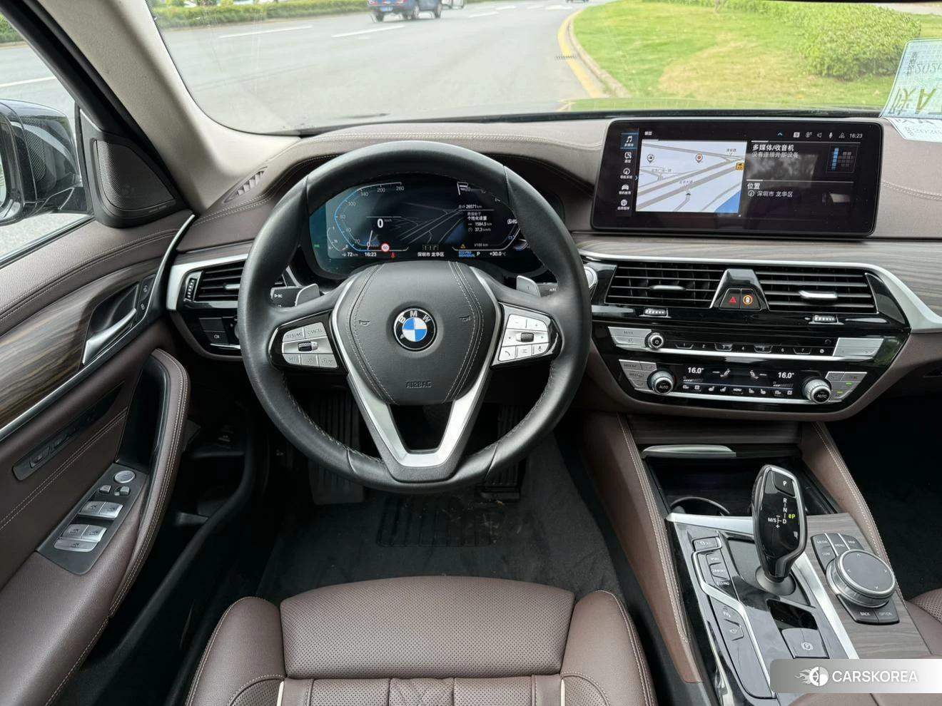BMW 5 series 2021 Черный из Китая, фото 4