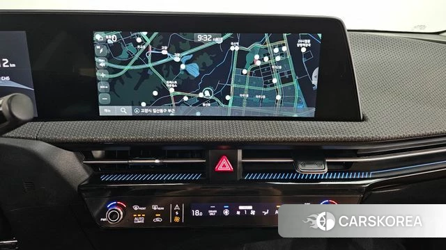Kia EV6 2023 Черный из Кореи, фото 4