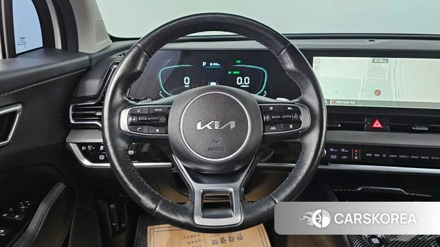 Kia Sportage 5th Generation Hybrid 2023 Белый из Кореи, фото 4