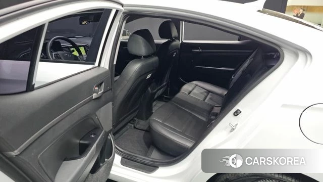 Hyundai Avante AD 2018 Белый из Кореи, фото 4