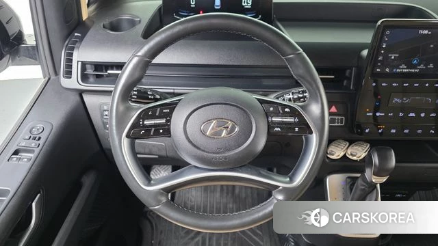 Hyundai Staria 2022 Белый из Кореи, фото 4