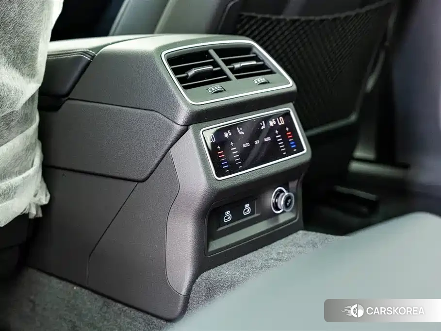 Audi A6L 2026 Черный из Китая, фото 4
