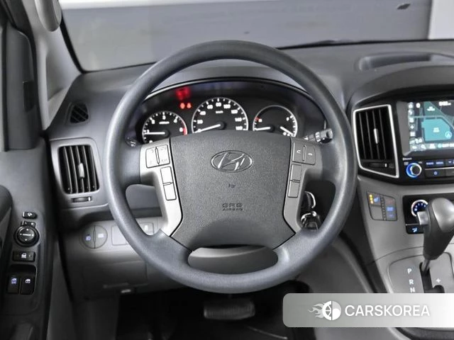 Hyundai The New Grand Starex 2019 Белый из Кореи, фото 4