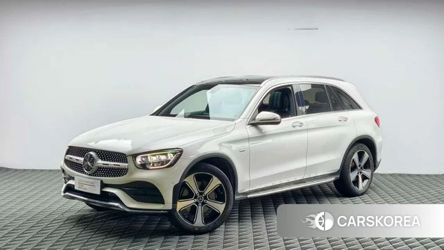 Mercedes-Benz GLC 2023 Белый из Китая, фото 4