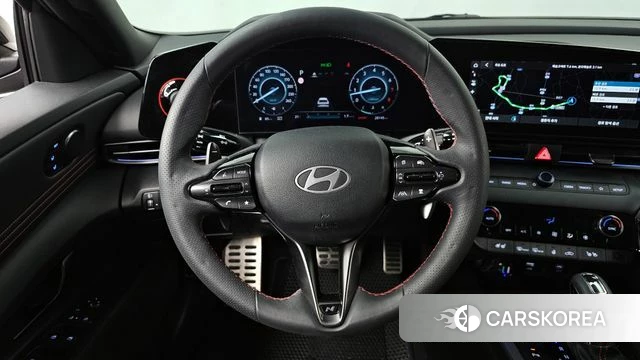 Hyundai The New Avante (CN7) 2024 Серебристо-серый из Кореи, фото 4