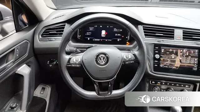 Volkswagen Tiguan Allspace 2020 Серый из Кореи, фото 4