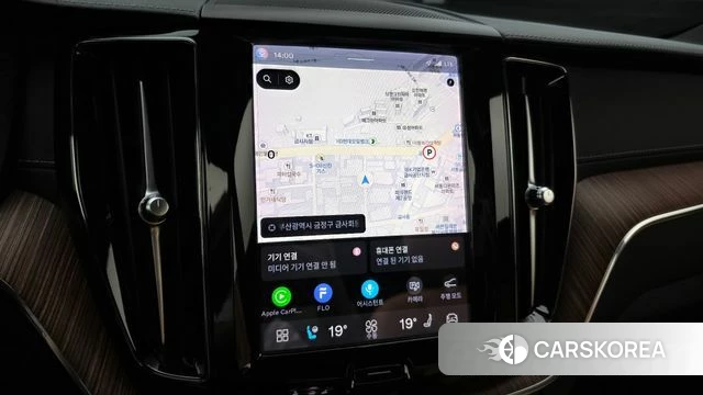 Volvo XC60 second Generation 2023 Черный из Кореи, фото 4