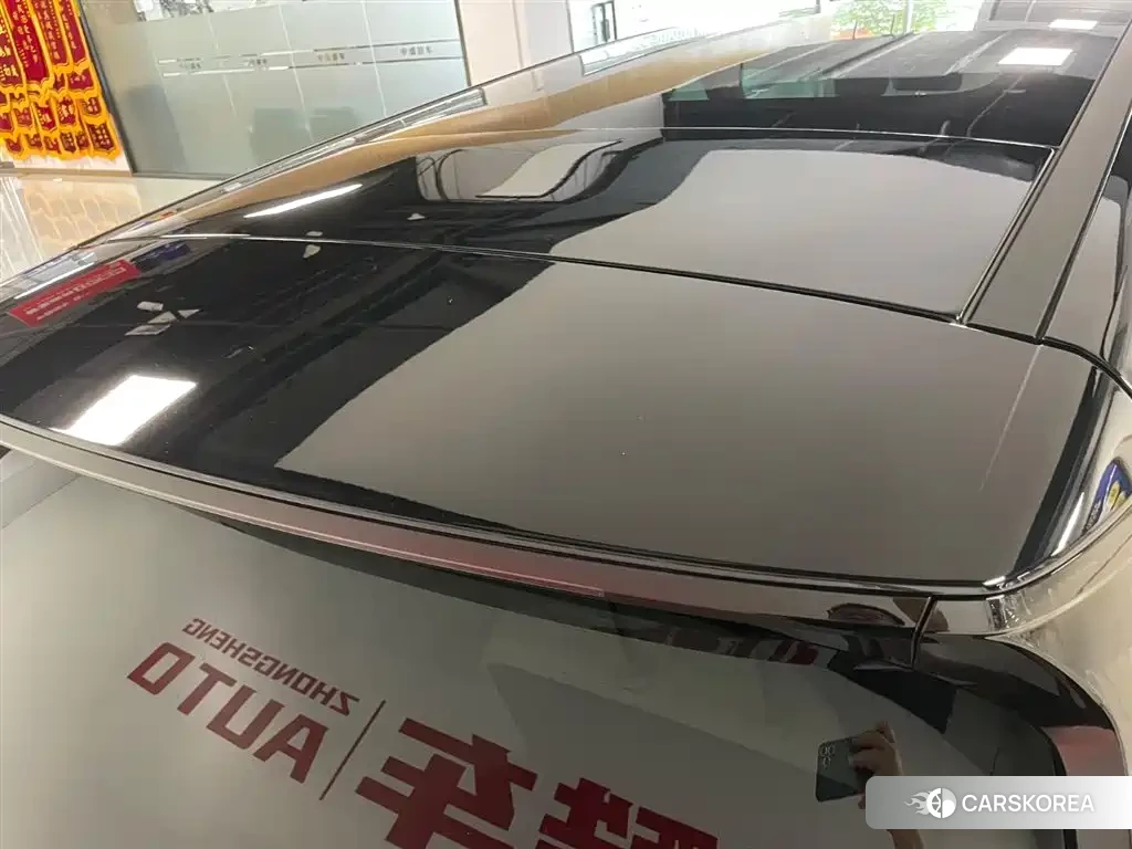 Xiaopeng GX 2026 Черный из Китая, фото 4