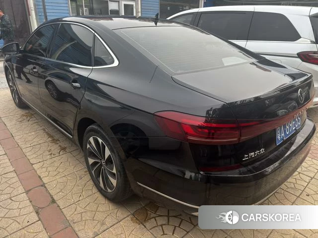 Volkswagen Passat 2024 Черный из Китая, фото 4