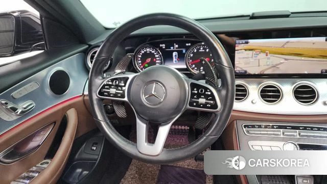 Mercedes-Benz E-Class W213 2020 Черный из Кореи, фото 4