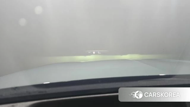 BMW 7 Series (G70) 2025 Небесно-голубой из Кореи, фото 4