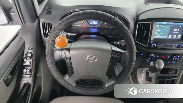 Hyundai The New Grand Starex 2018 Серебристо-серый из Кореи, фото 4