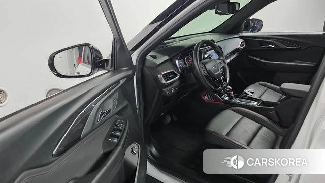 Chevrolet (GM Daewoo) Trailblazer 2021 Белый из Кореи, фото 4