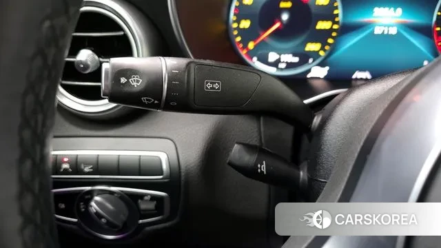 Mercedes-Benz C-Class W205 2022 Белый из Кореи, фото 4