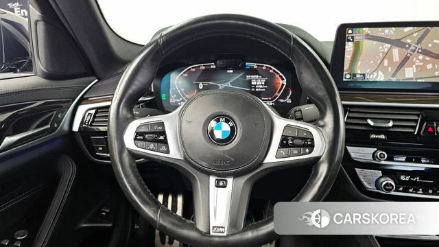 BMW 5 Series (G30) 2021 Черный из Кореи, фото 4