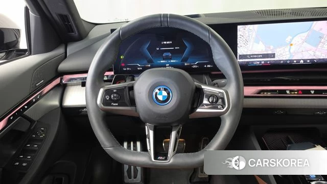 BMW i5 (G60) 2024 Черный из Кореи, фото 4