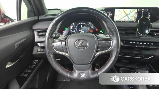 Lexus UX250h 2020 Красный из Кореи, фото 4